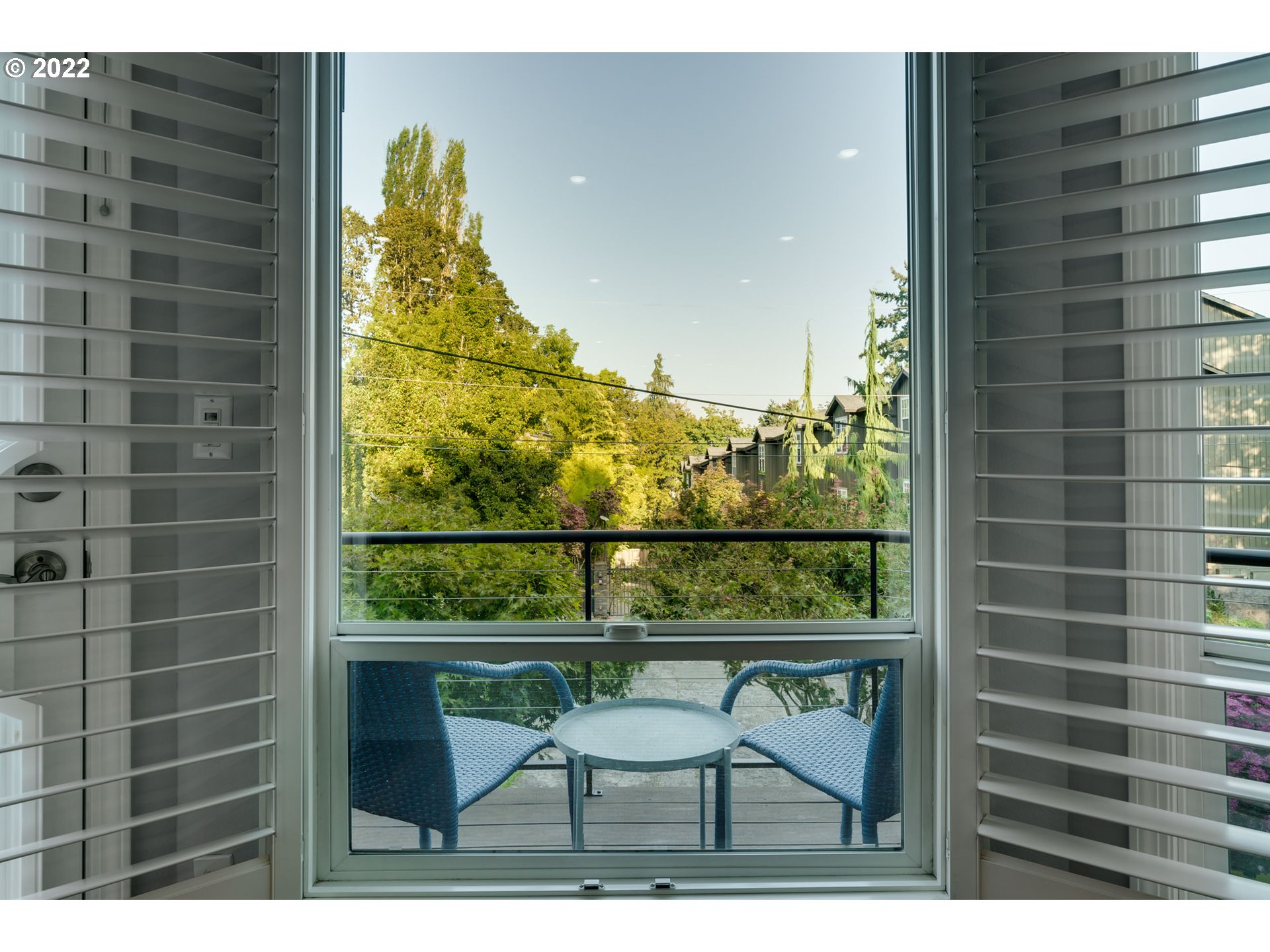4631 Southwest Condor Avenue Portland, OR 97239 - Photo 7 of 32 Gallery Image 7