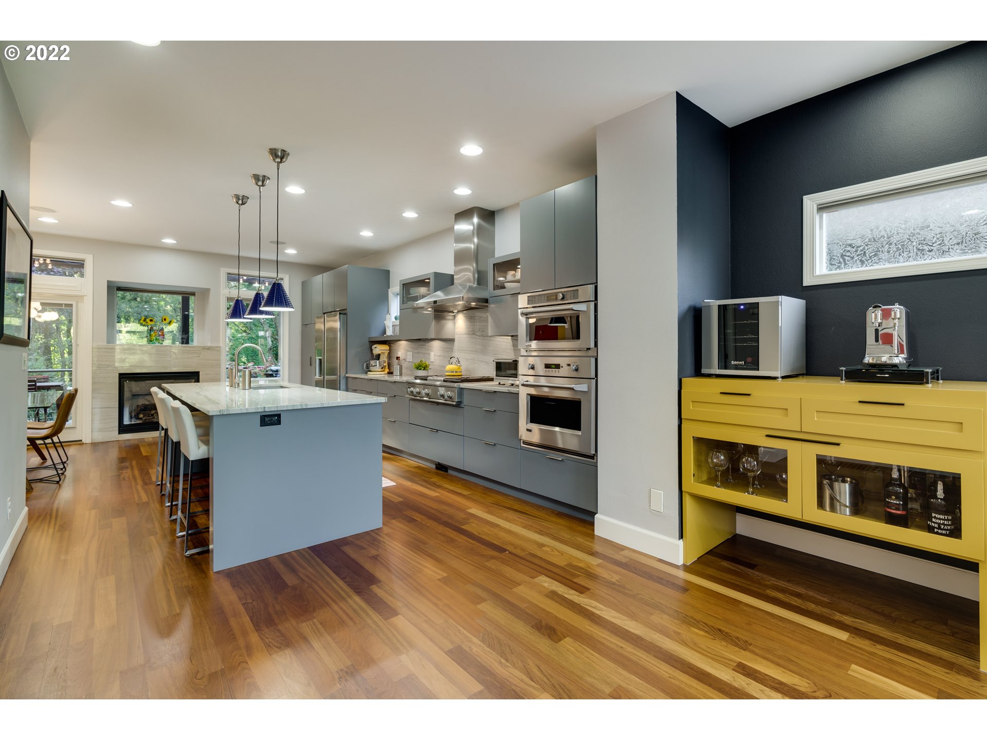 4631 Southwest Condor Avenue Portland, OR 97239 - Photo 8 of 32 Gallery Image 8