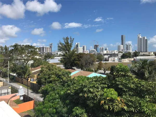 $1,850 | 1815 Northwest 1st Court, Unit 1, Miami, FL 33136