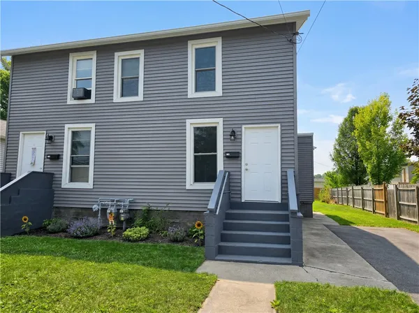 $1,600 | 236 Jefferson Avenue, Canandaigua City, NY 14424