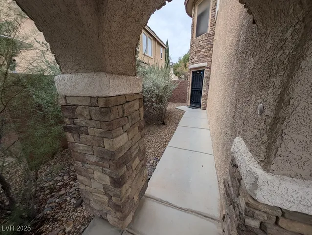 $1,995 | 7570 Dobroyd Drive, Las Vegas, NV 89179