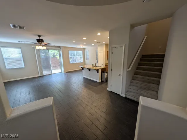 $1,995 | 7570 Dobroyd Drive, Las Vegas, NV 89179