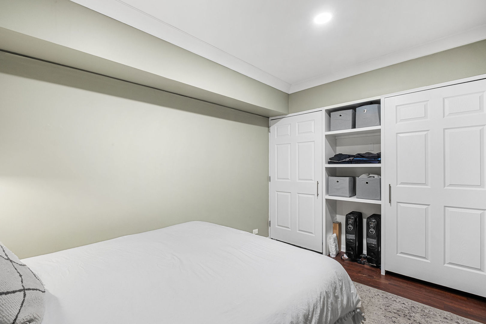 635 West Sheridan Road, Unit G Chicago, IL 60613 - Photo 10 of 25 Gallery Image 10