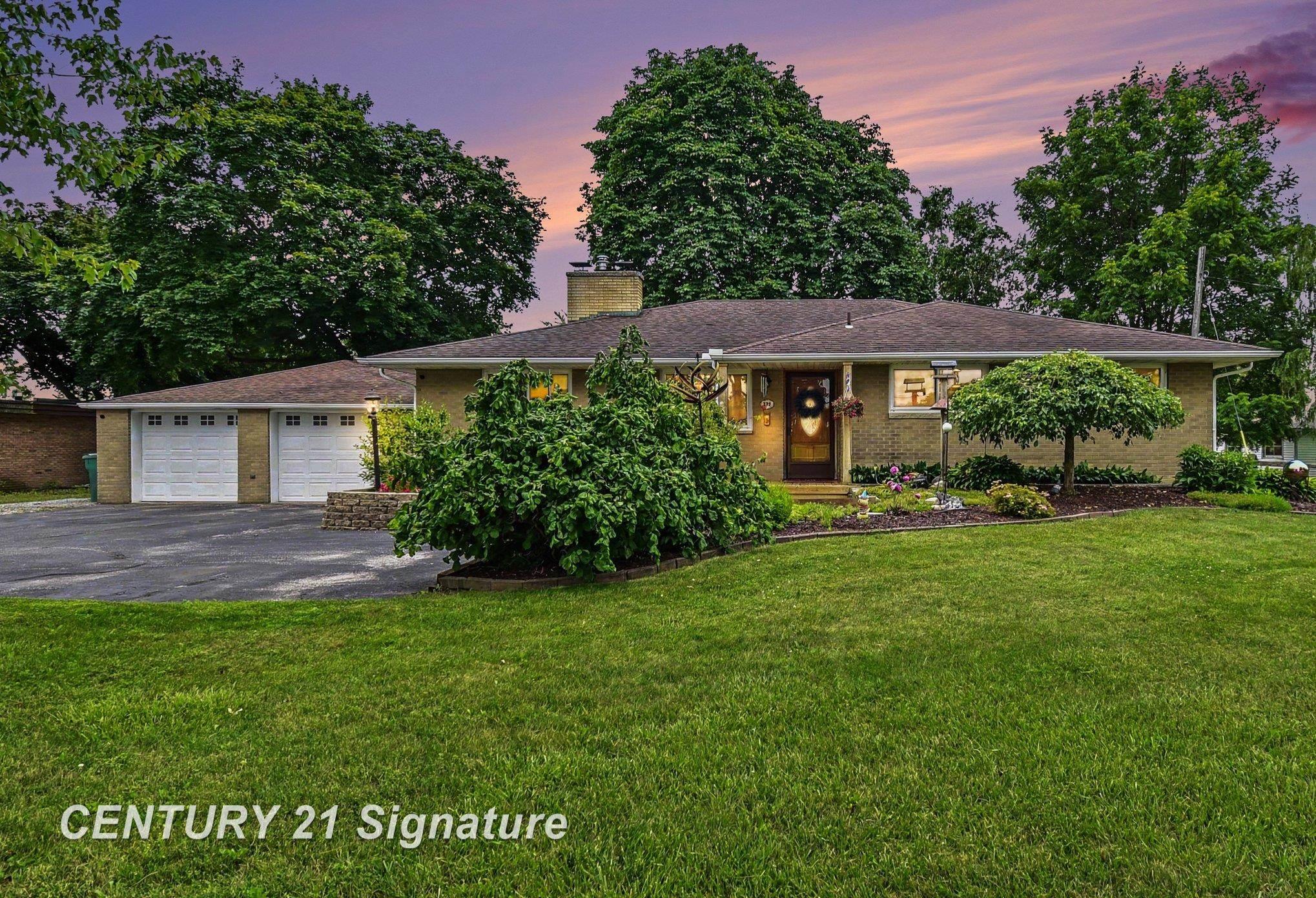 772 Midland Road Bay City, MI 48706 - Photo 1 of 30
