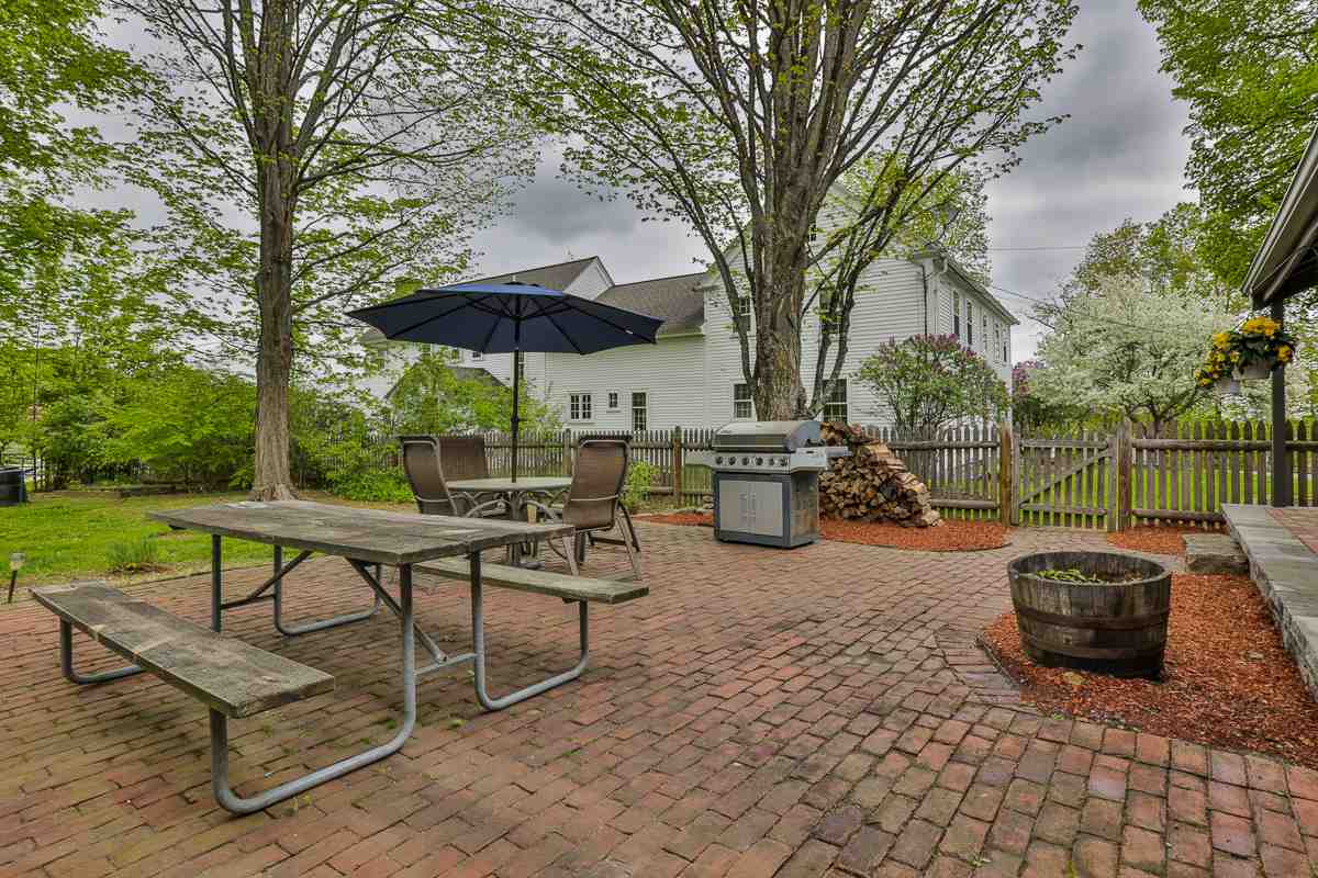 50 Pine Hill Road Hollis, NH 03049 - Photo 9 of 40 Gallery Image 9