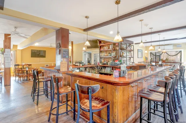 $1,800,000 | 17 Mill Hill Road, Woodstock, NY 12498