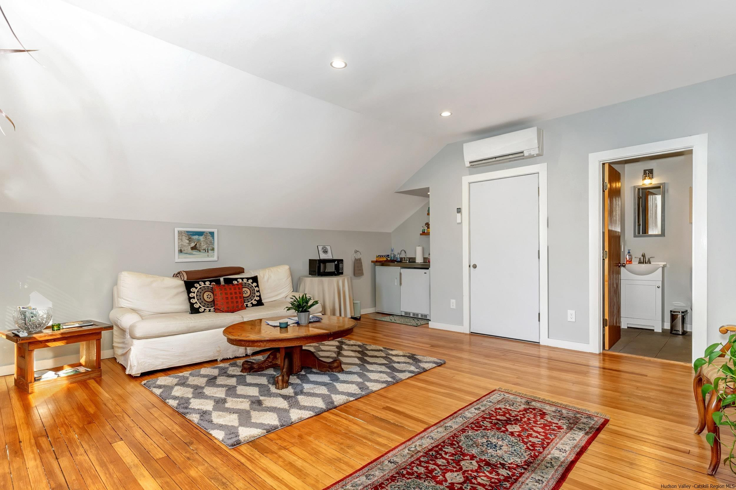 17 Mill Hill Road Woodstock, NY 12498 - Photo 27 of 34 Photo 27