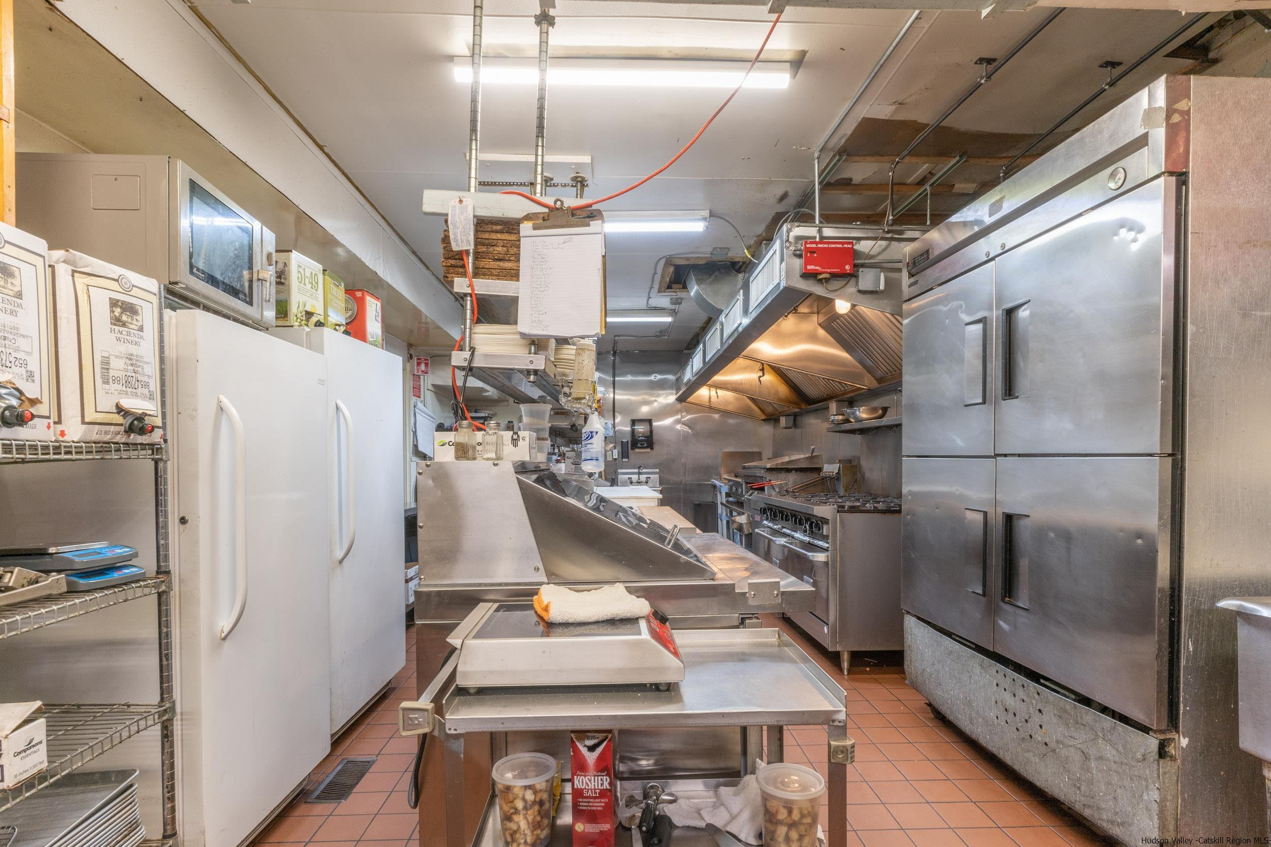 17 Mill Hill Road Woodstock, NY 12498 - Photo 8 of 34 Photo 8