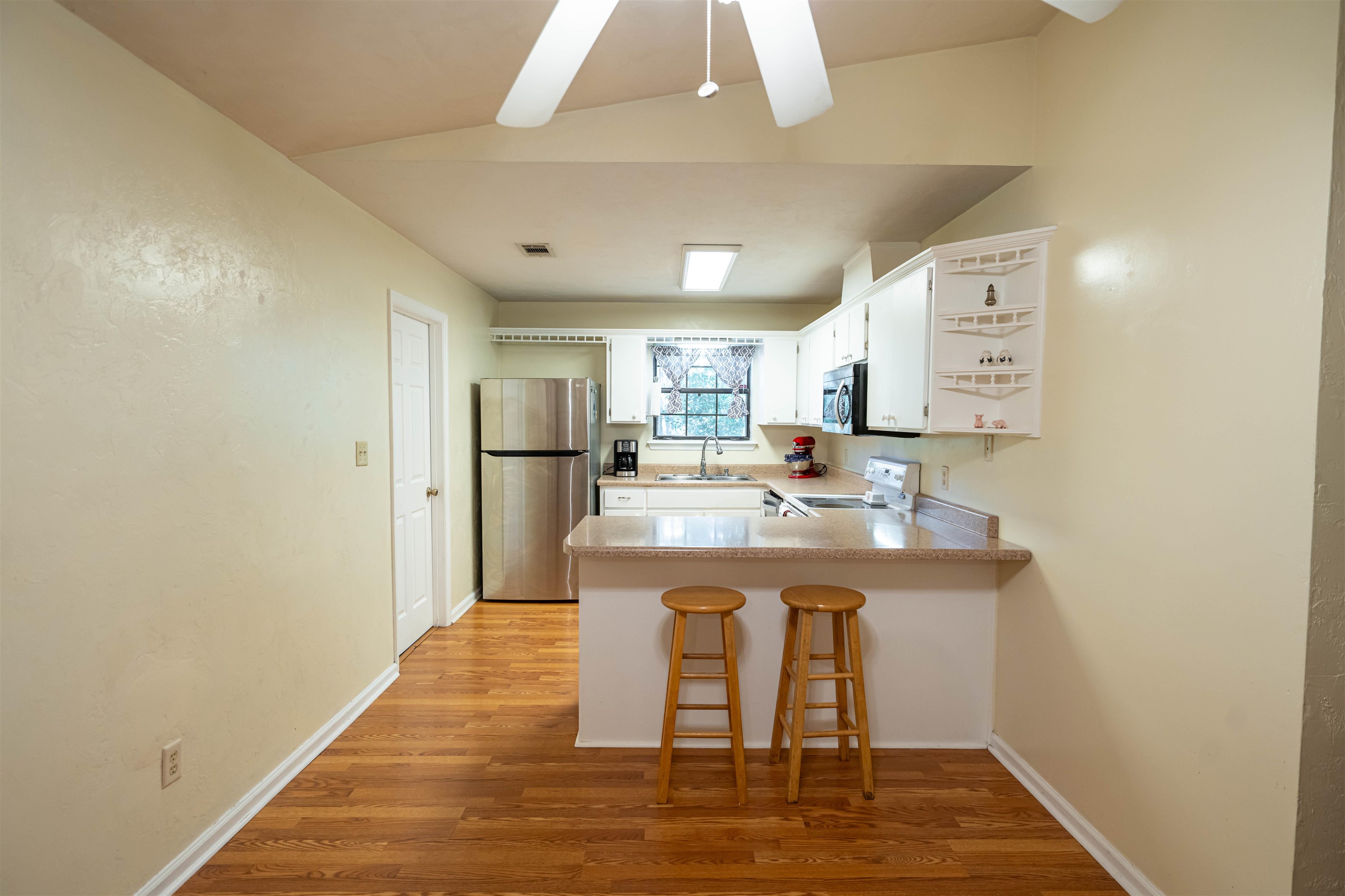 5432 Grove Valley Road Tallahassee, FL 32303 - Photo 5 of 28