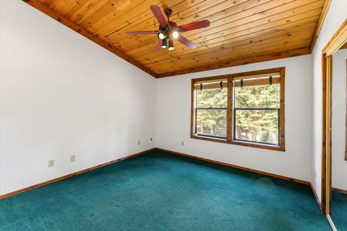 2331 Davis Place Road Mount Shasta, CA 96067 - Photo 26 of 41 Gallery Image 26