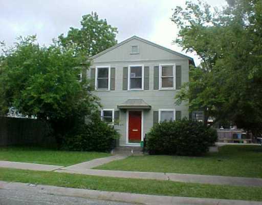 341 Sunset Avenue, Unit U Corpus Christi, TX 78404 - Photo 1 of 1 a front view of a house with a garden