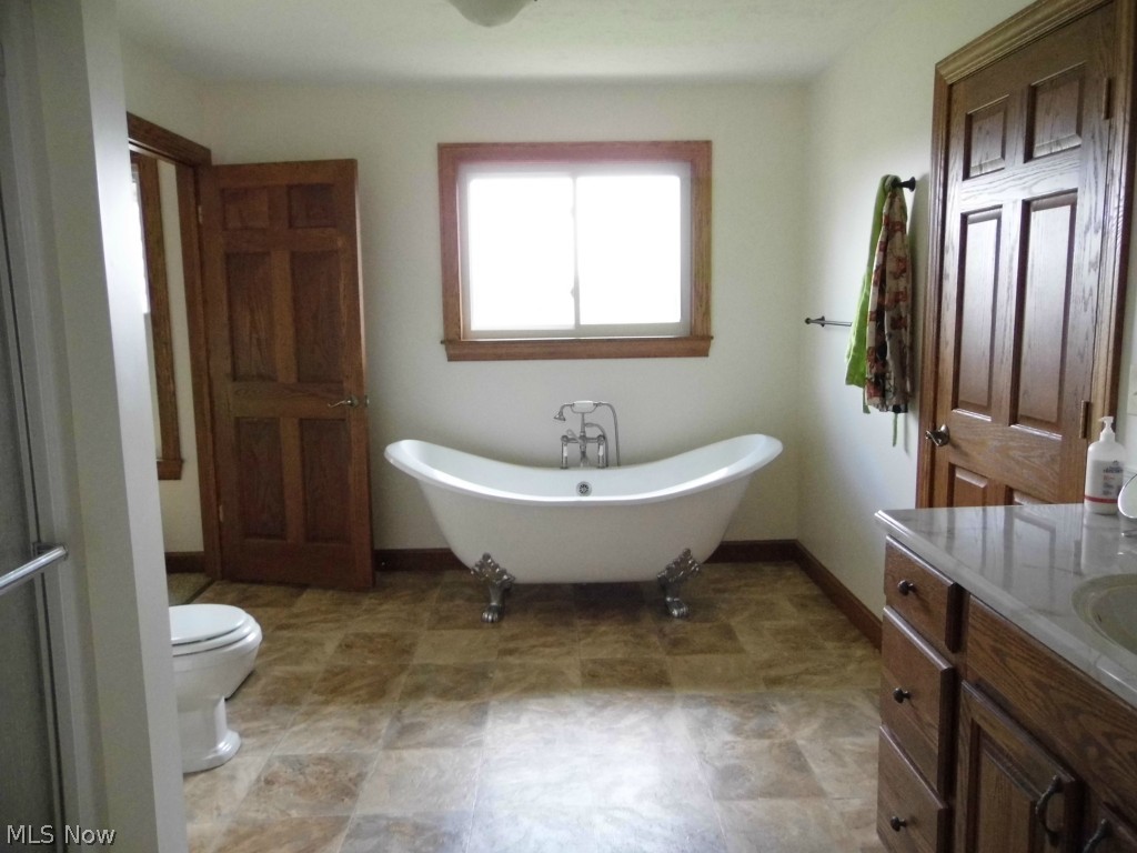 8038 Germano Road Southeast Amsterdam, OH 43903 - Photo 12 of 25
