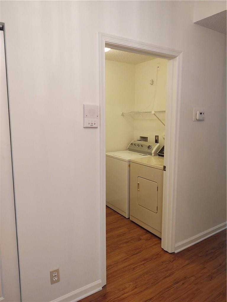 5801 Coach House Circle, Unit B Boca Raton, FL 33486 - Photo 24 of 39 Full size washer and dryer.