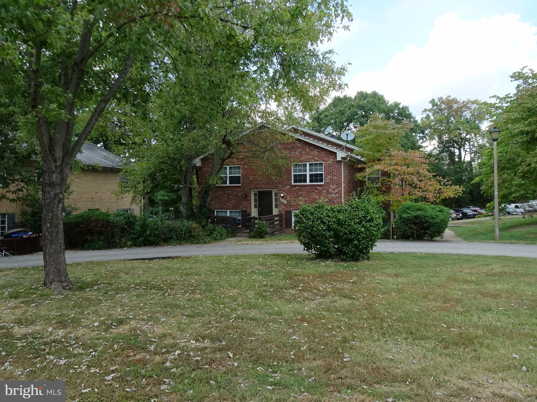 9746 Hagel Circle, Unit E Lorton, VA 22079 - Photo 15 of 18 Complex