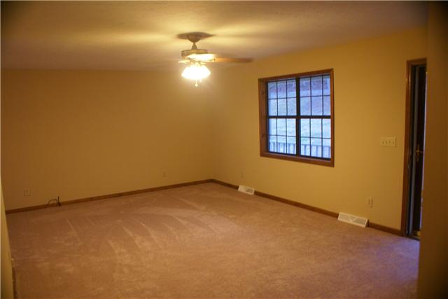 955 Williams Hollow Road Pulaski, TN 38478 - Photo 10 of 14 Living Room