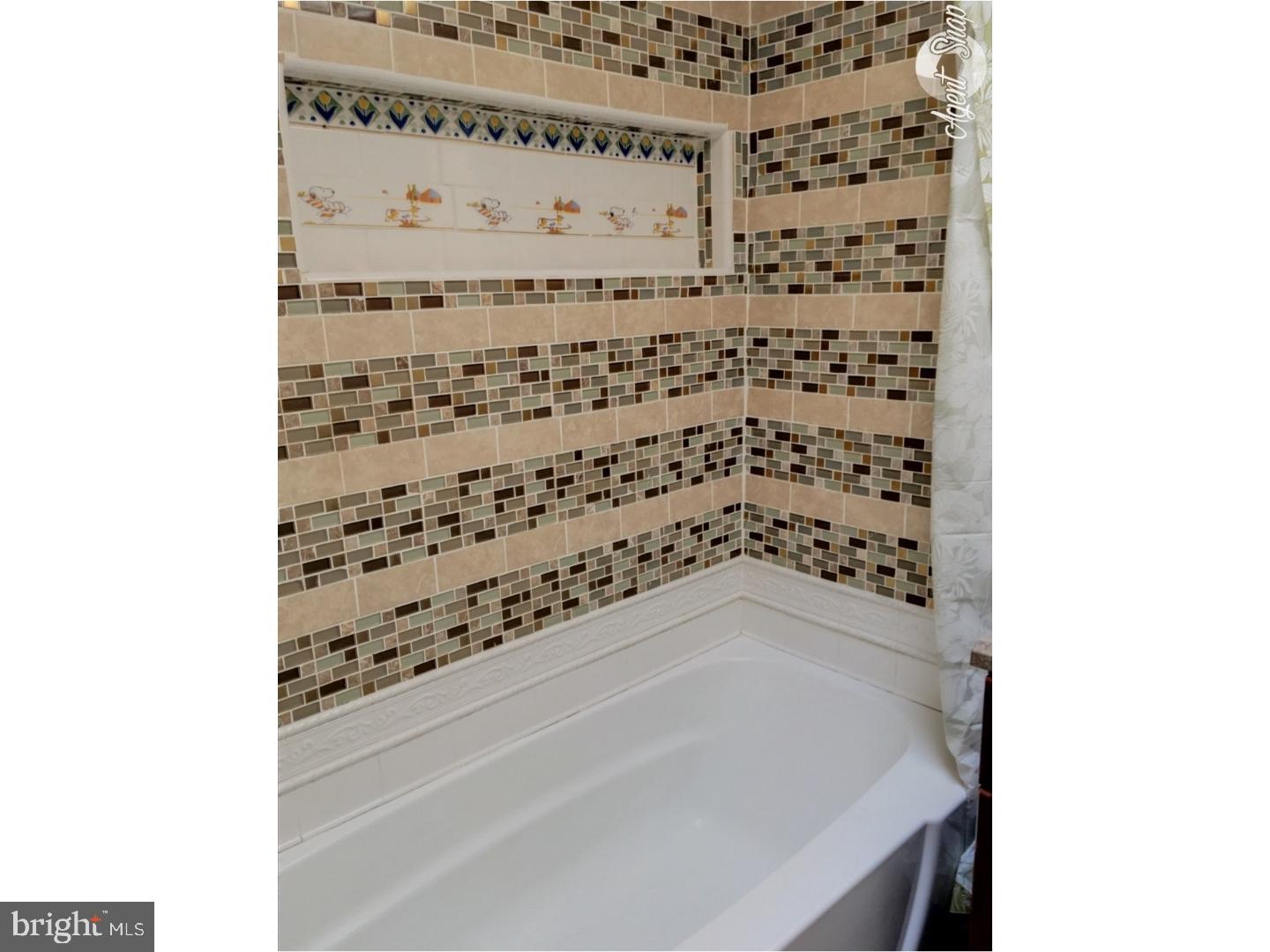 2055 Kent Road Folcroft, PA 19032 - Photo 12 of 16 Bathroom