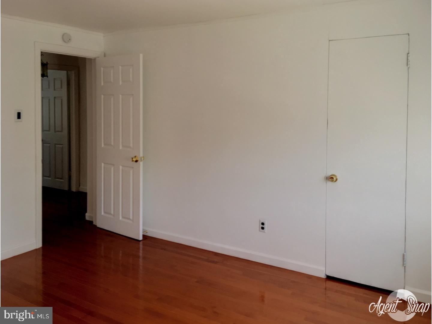 2055 Kent Road Folcroft, PA 19032 - Photo 8 of 16 Bedroom - Main