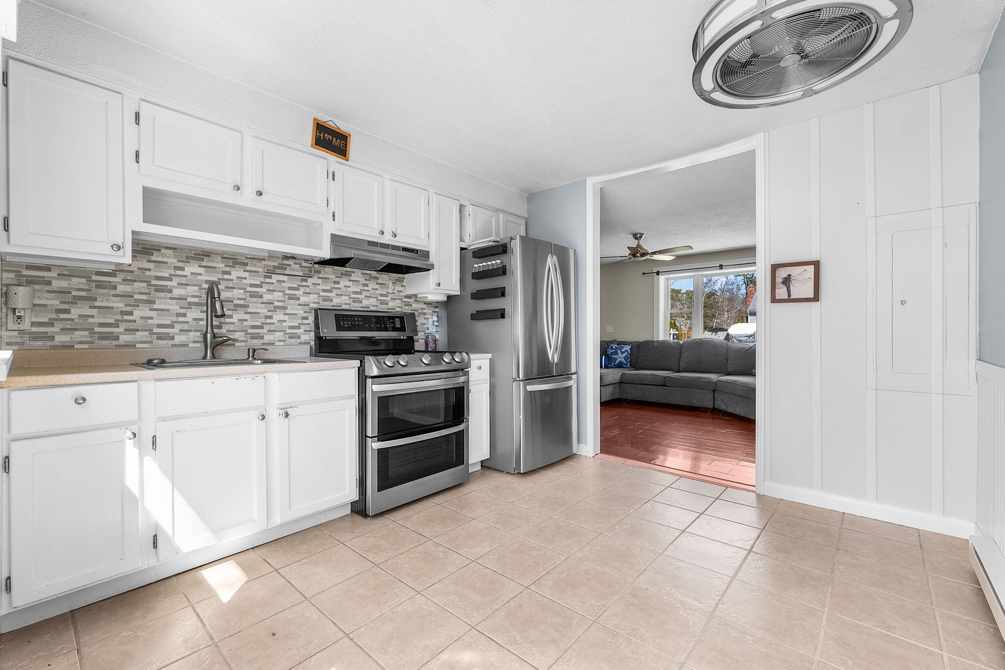 7 Somerset Road Mashpee, MA 02649 - Photo 8 of 35 7-web-or-mls-7 Somerset (17 of 33)