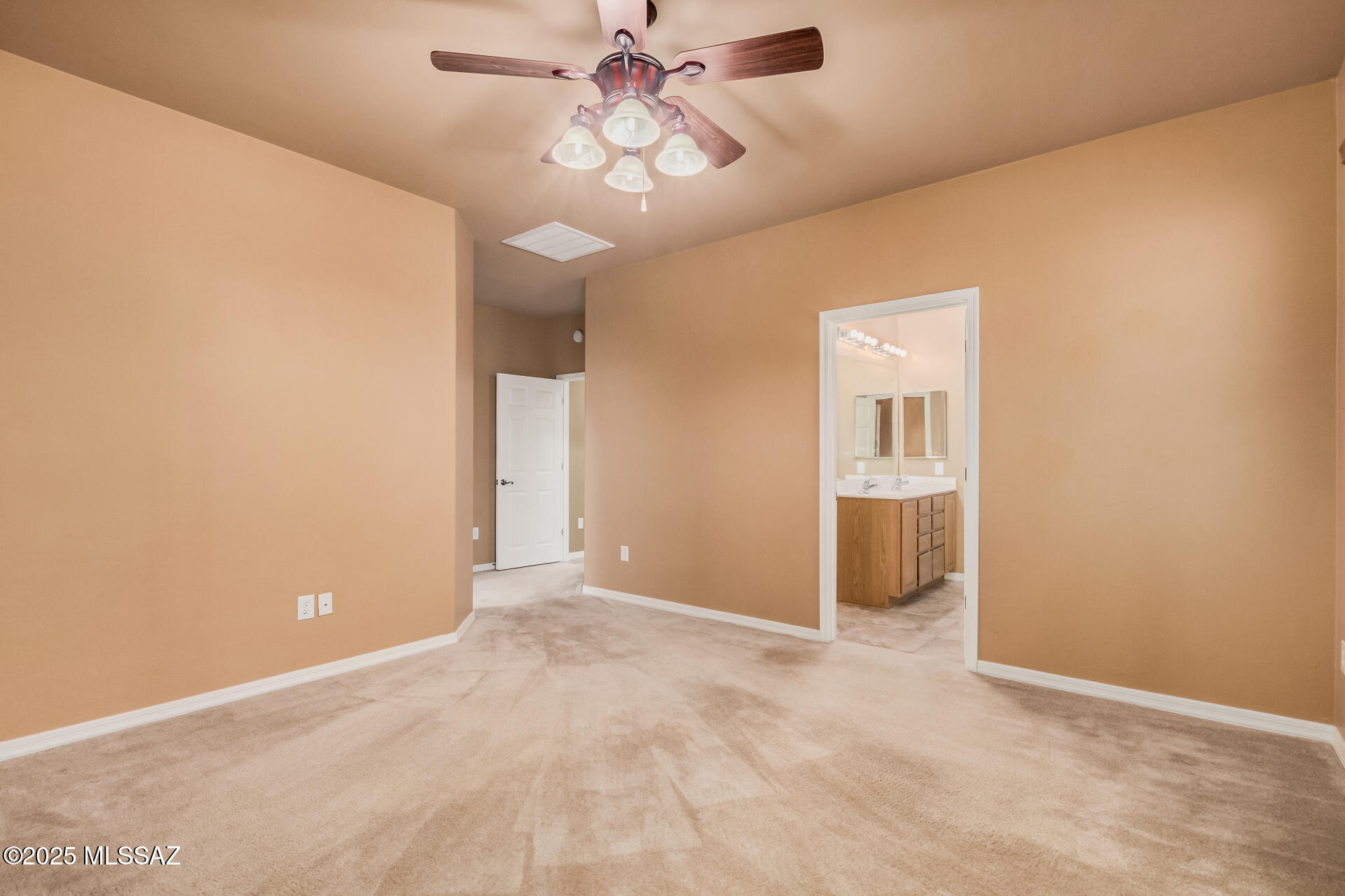 7024 South Calypso Court Tucson, AZ 85756 - Photo 14 of 31 Gallery Image 14