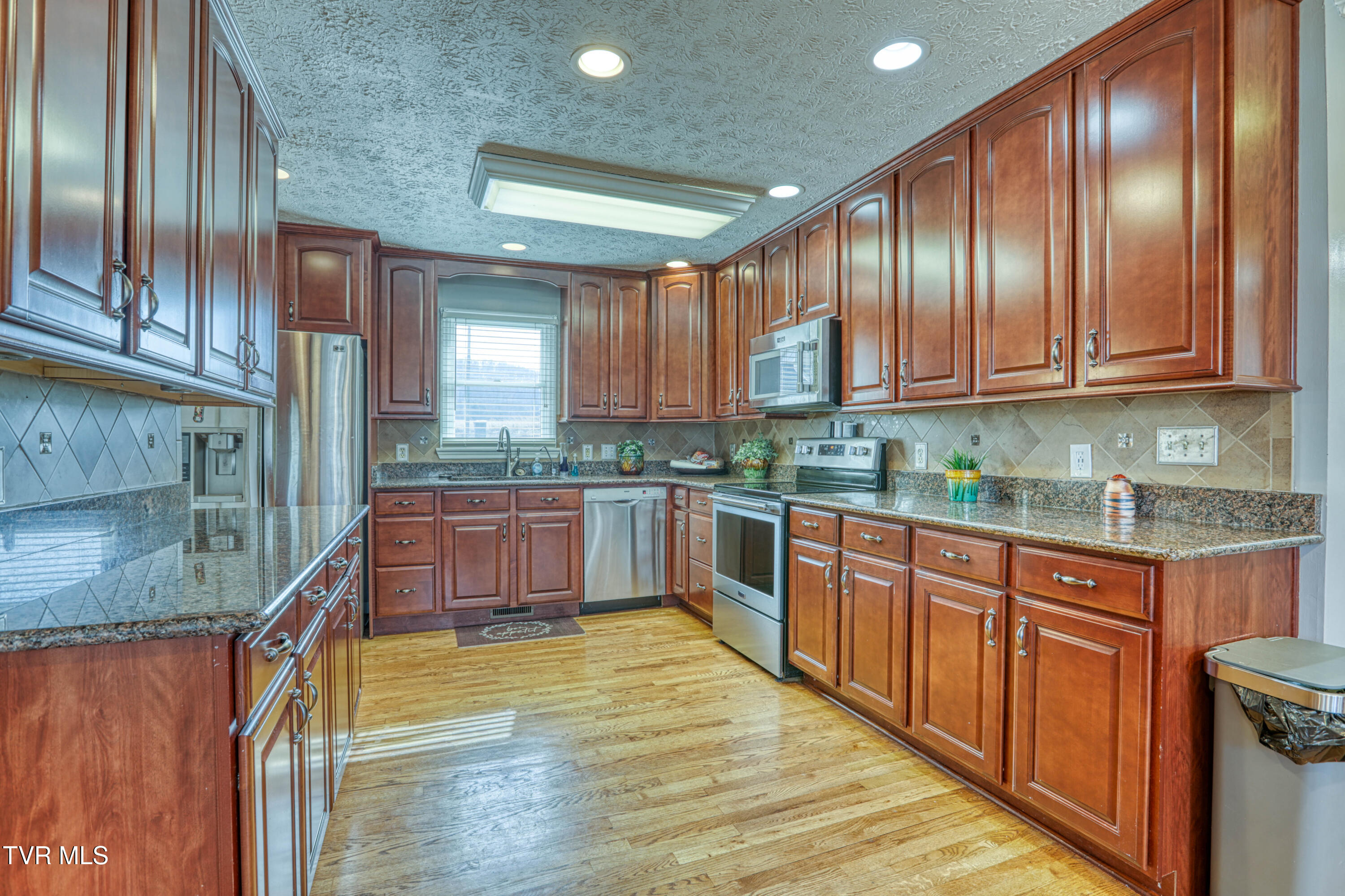 604 Snapps Ferry Road Kingsport, TN 37663 - Photo 28 of 94 604 Snapps Ferry MLSb (4 of 65)