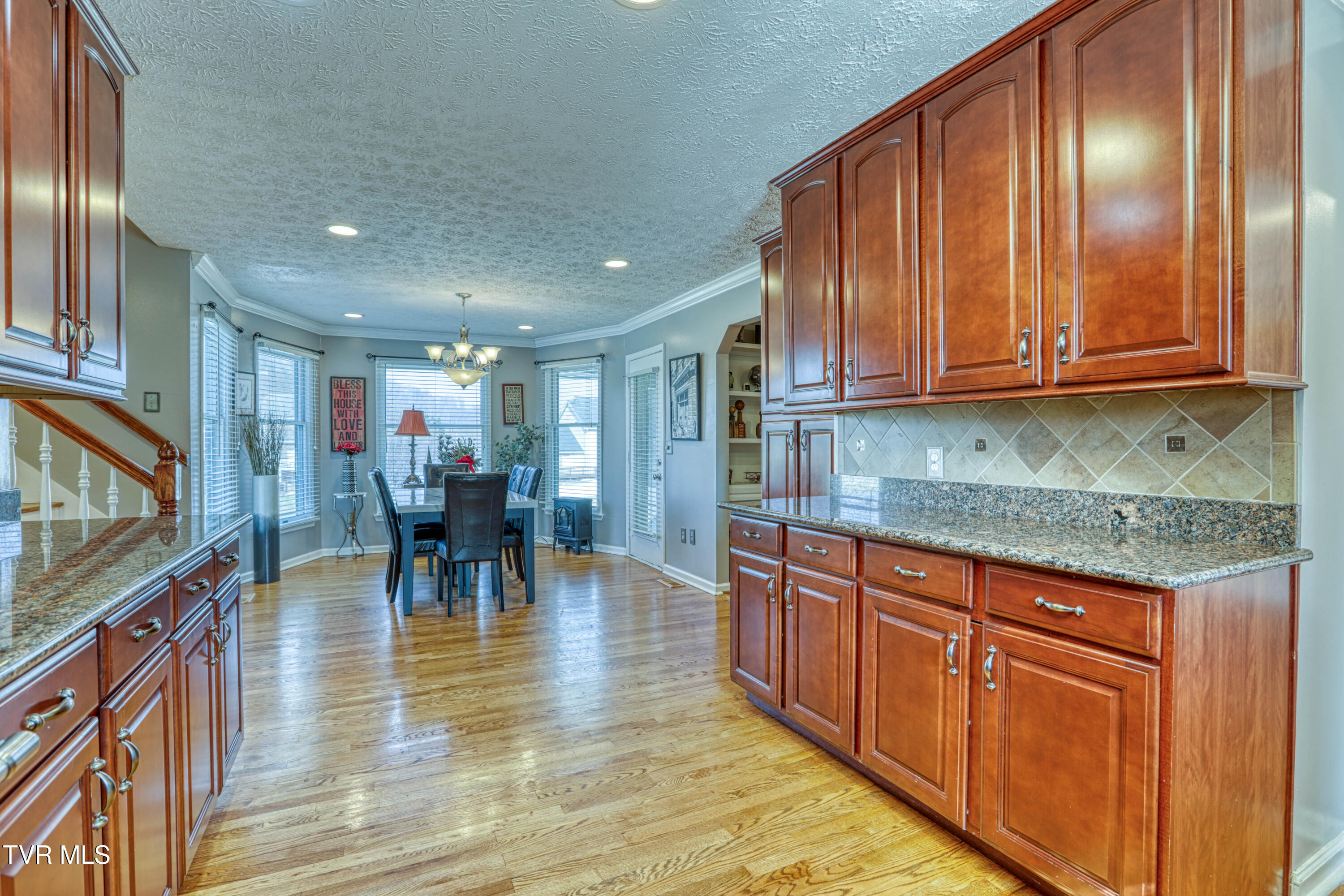 604 Snapps Ferry Road Kingsport, TN 37663 - Photo 32 of 94 604 Snapps Ferry MLSb (8 of 65)
