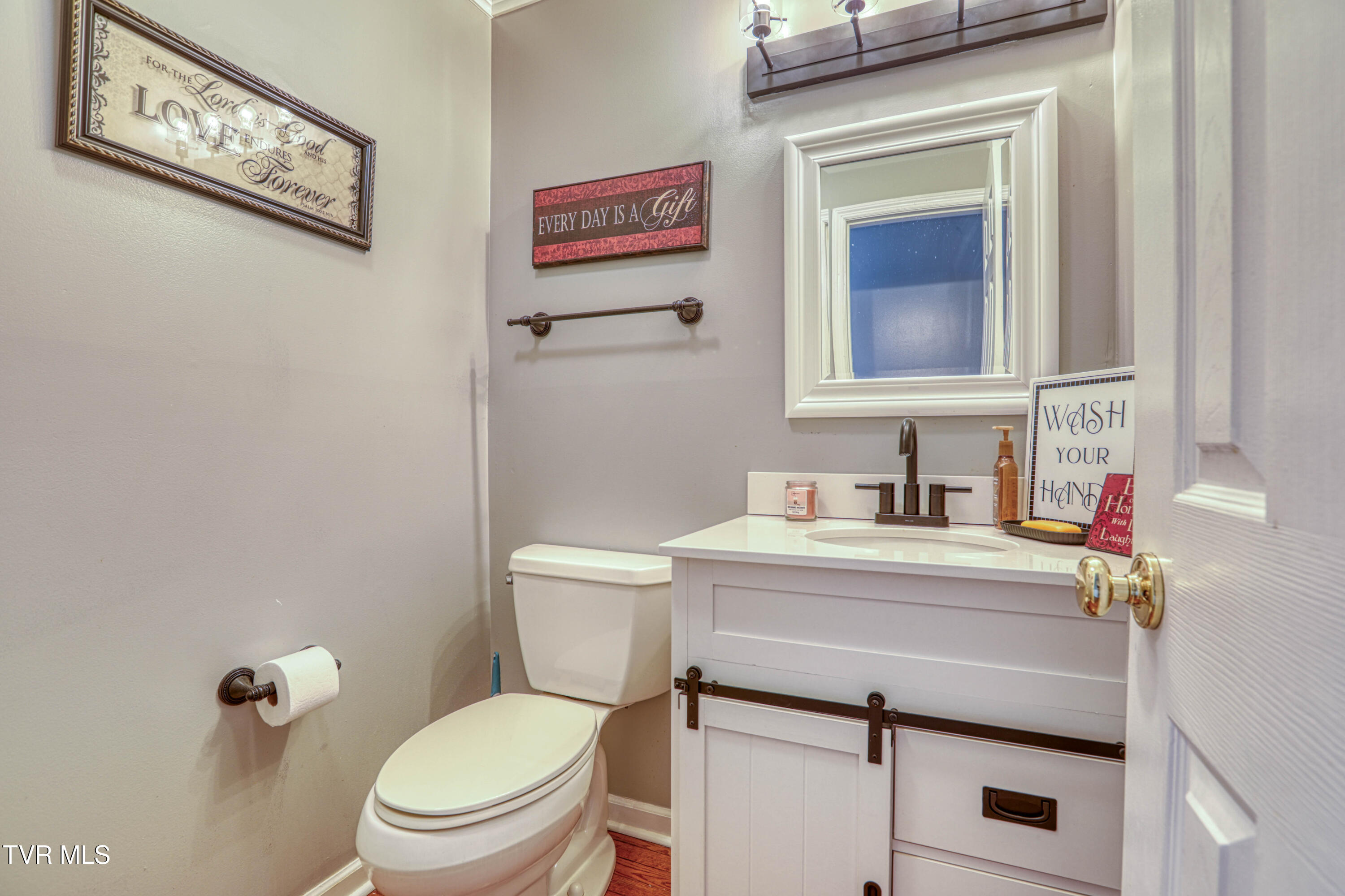 604 Snapps Ferry Road Kingsport, TN 37663 - Photo 50 of 94 604 Snapps Ferry MLSb (27 of 65)