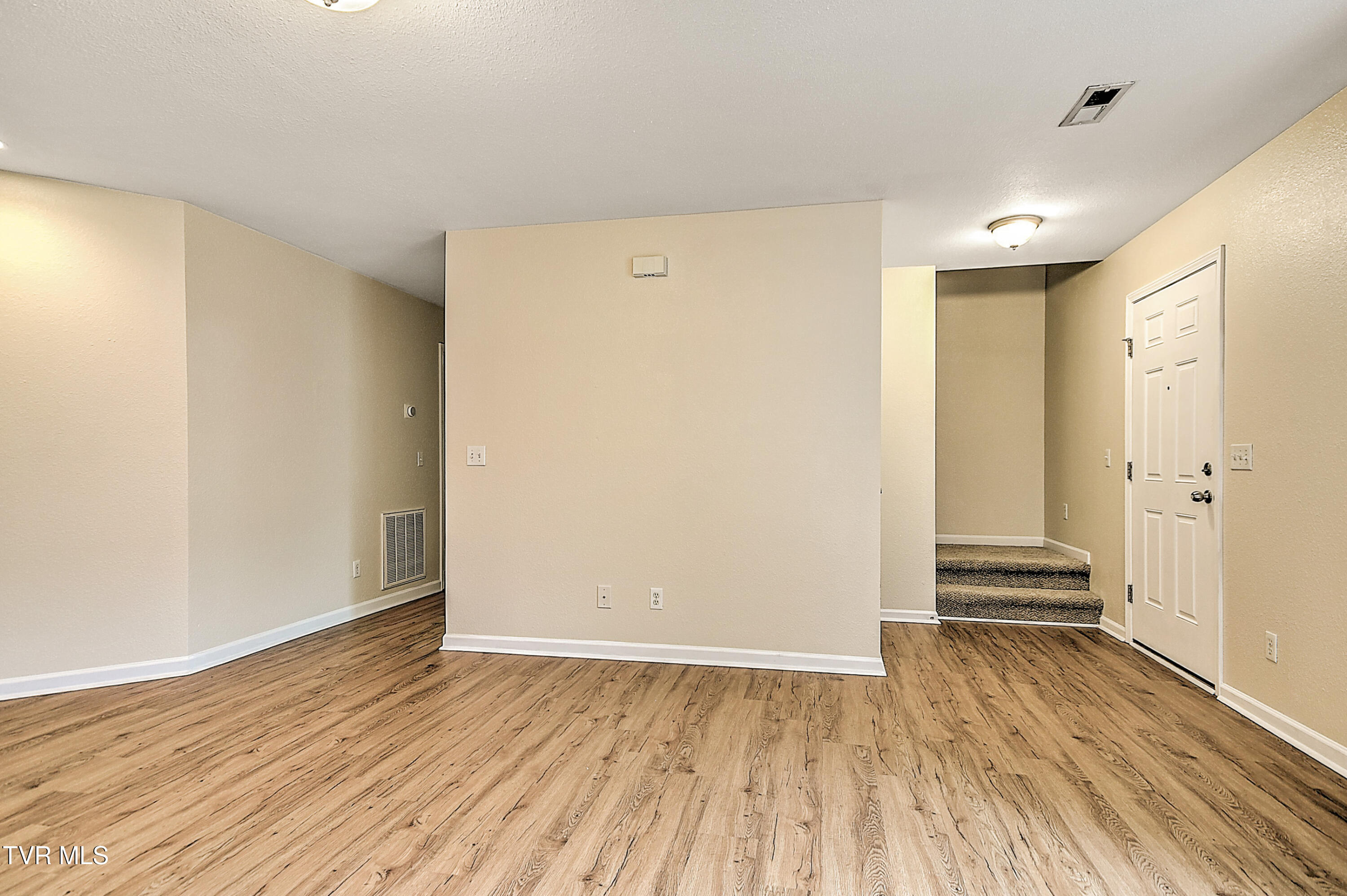 396 Jonesboro Road, Unit 3A Piney Flats, TN 37686 - Photo 6 of 27 396 Jonesboro TJ-8
