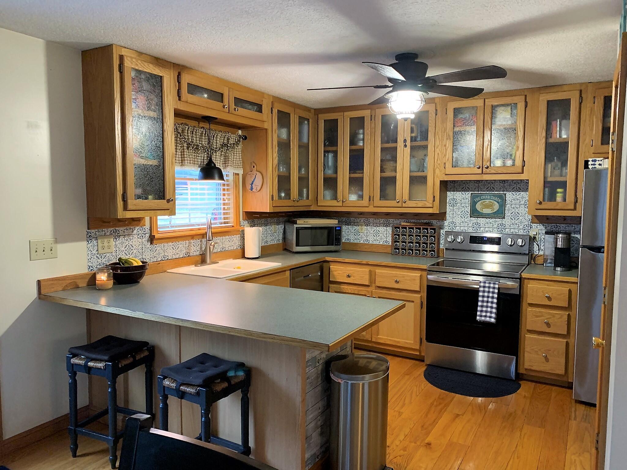 13101 Magers Road Howard, OH 43028 - Photo 4 of 24 Kitchen