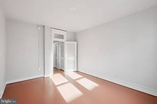 $1,110 | 7250 Chestnut Street, Unit C302, Upper Darby, PA 19082