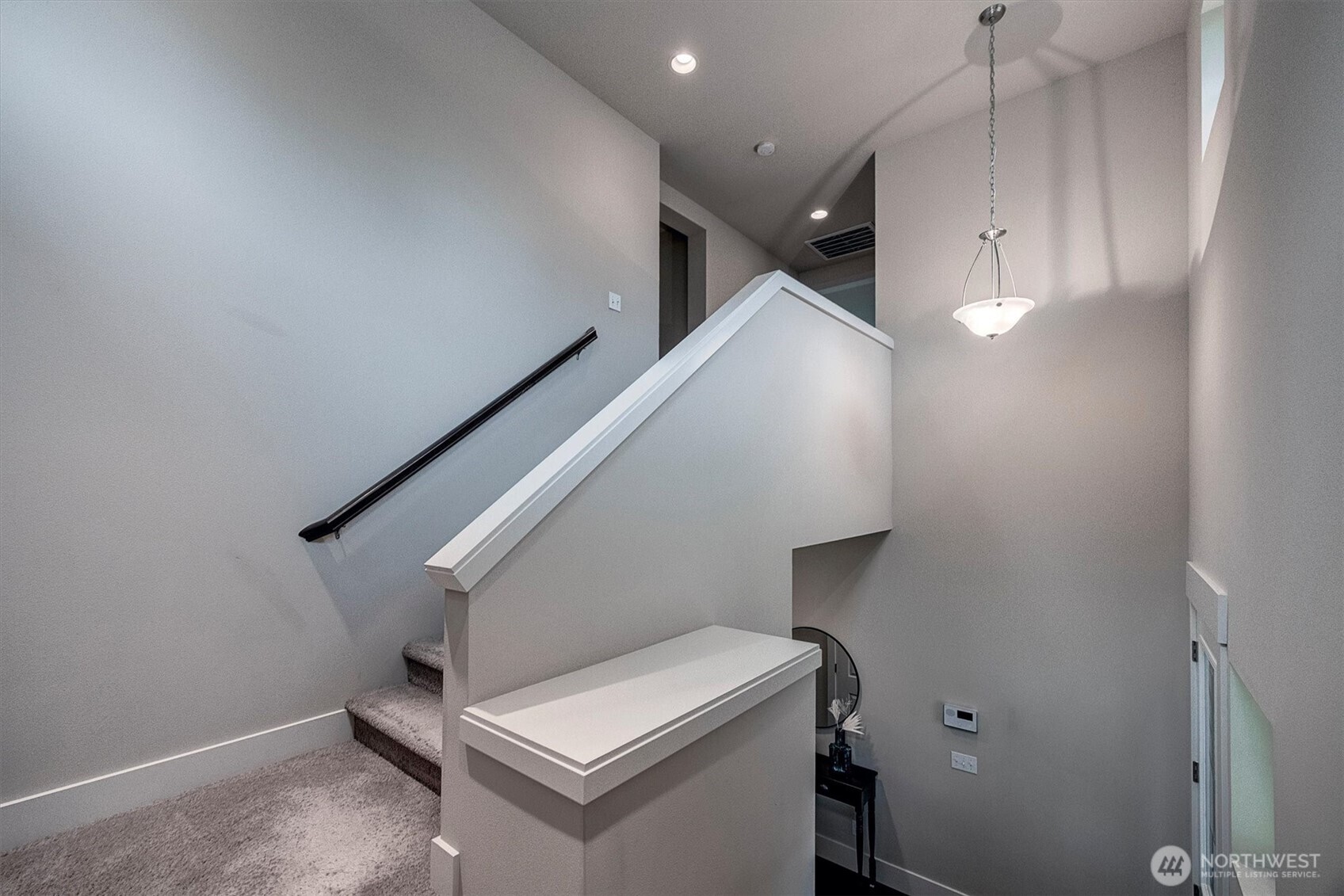 5231 Northeast 6th Street Renton, WA 98059 - Photo 19 of 40