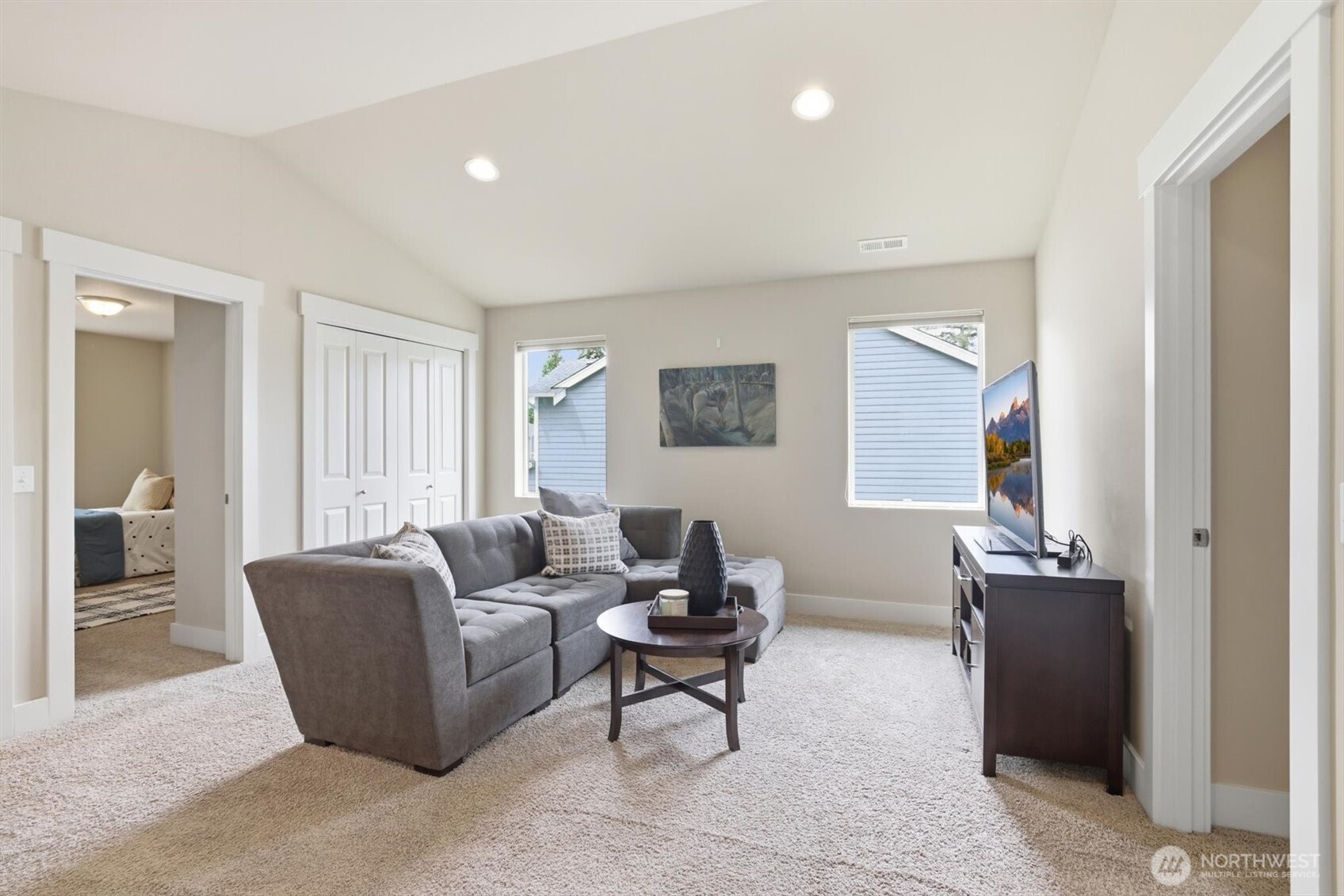 5231 Northeast 6th Street Renton, WA 98059 - Photo 25 of 40