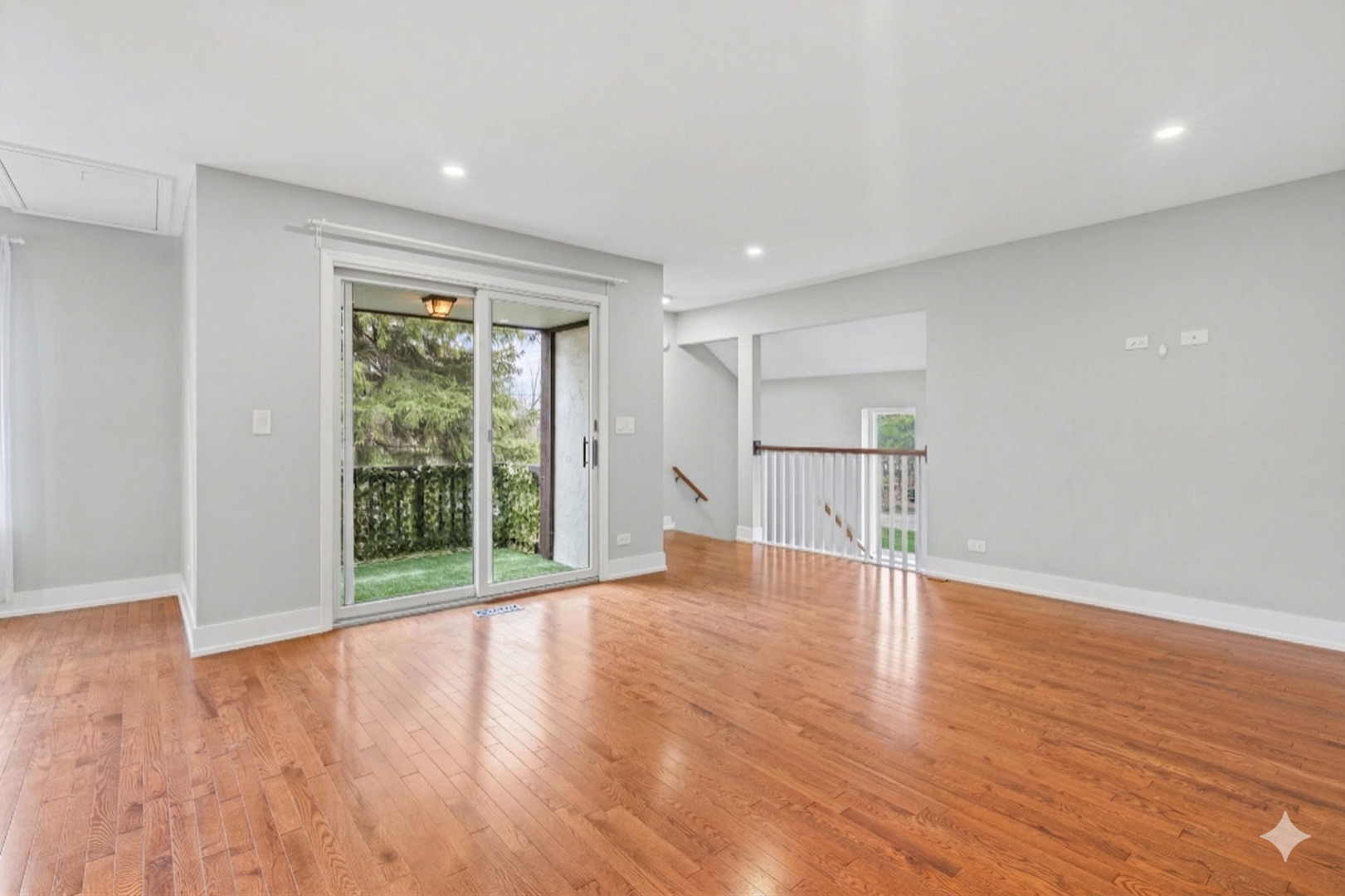 1066 Shermer Road, Unit 1066 Glenview, IL 60025 - Photo 5 of 25