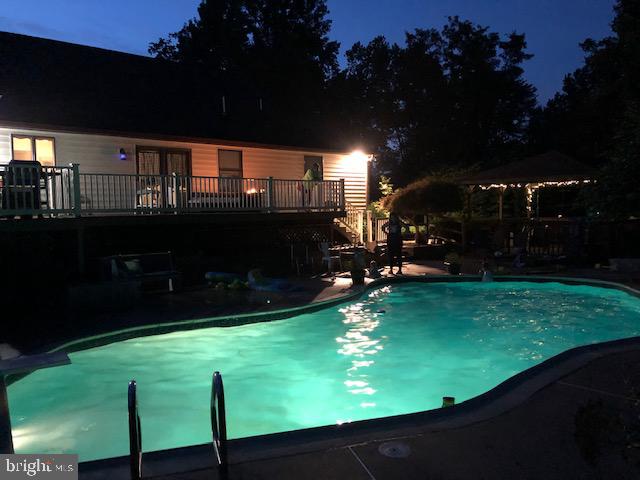 26 Filbert Road Elkton, MD 21921 - Photo 4 of 41 NEW POOL HEATER IN 2022