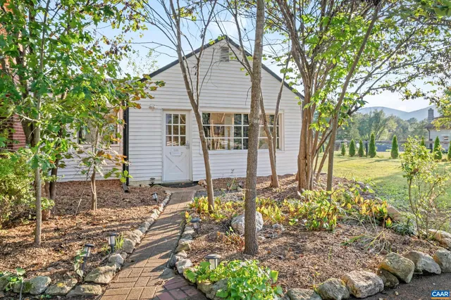 $995,000 | 88 Windhaven Lane, Afton, VA 22920