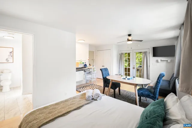 $995,000 | 88 Windhaven Lane, Afton, VA 22920