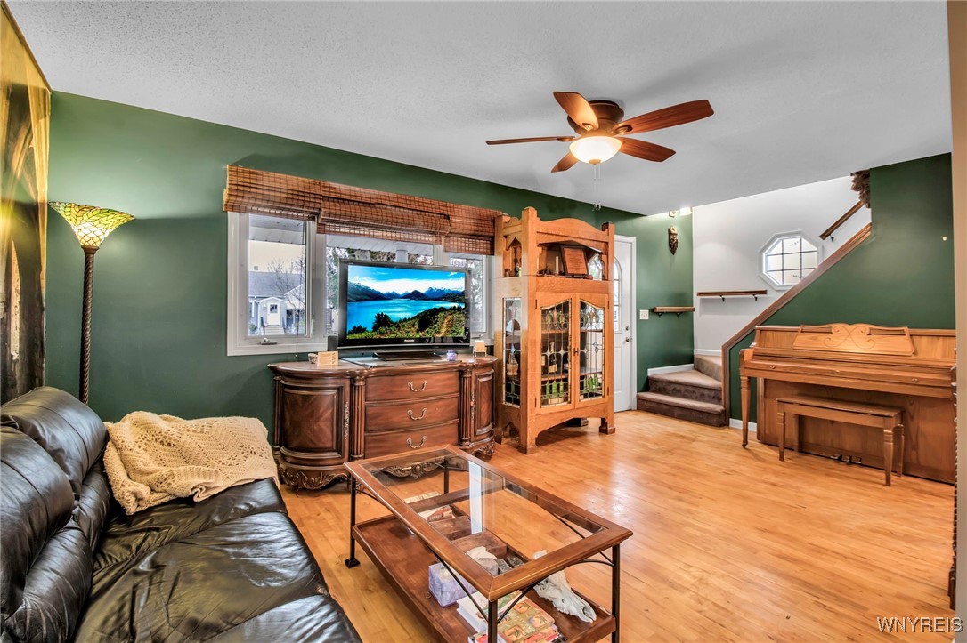 115 Richfield Road Amherst, NY 14221 - Photo 15 of 35 Family Room