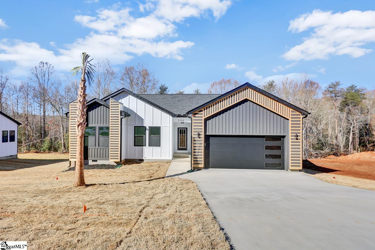 200 Anchor Road Greenville, SC 29617 - Photo 1 of 20 Gallery Image 1