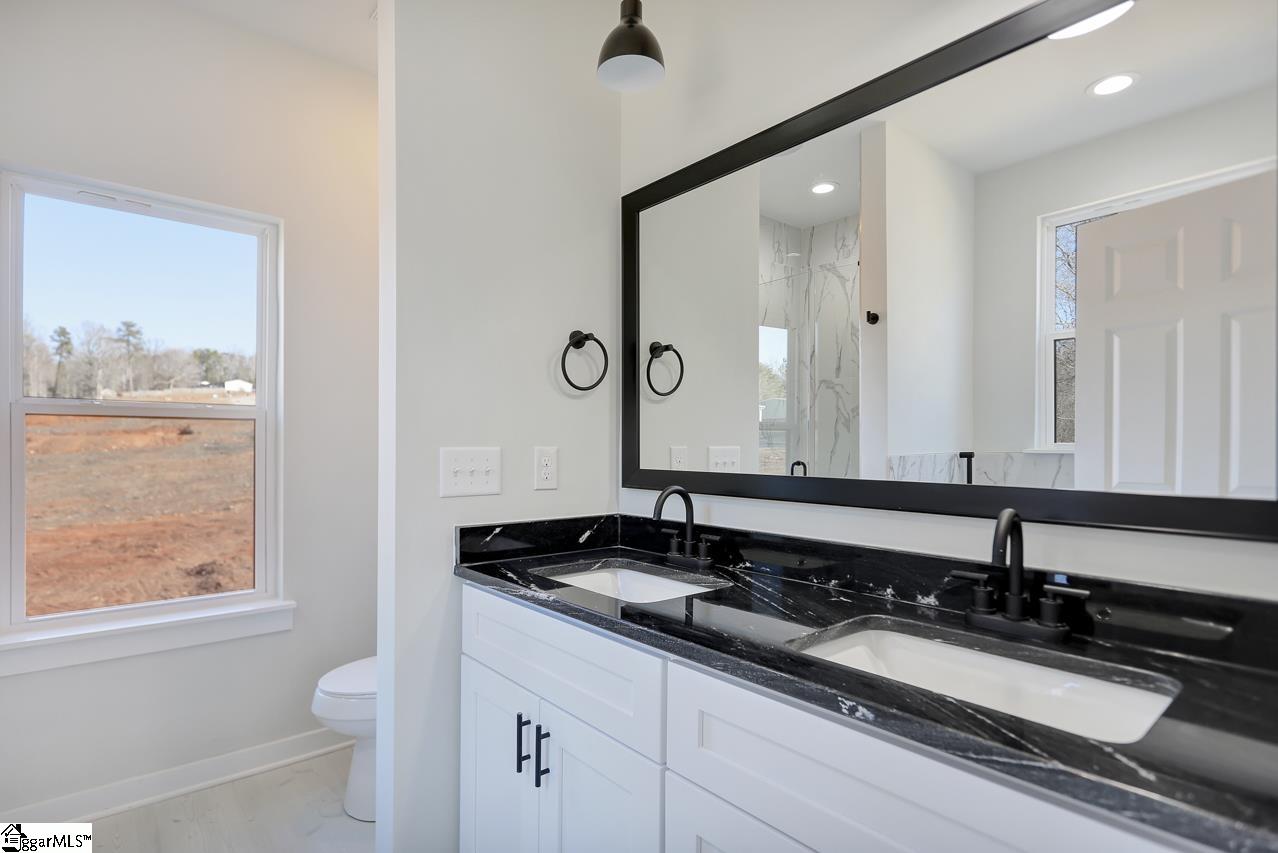 200 Anchor Road Greenville, SC 29617 - Photo 11 of 20 Gallery Image 11