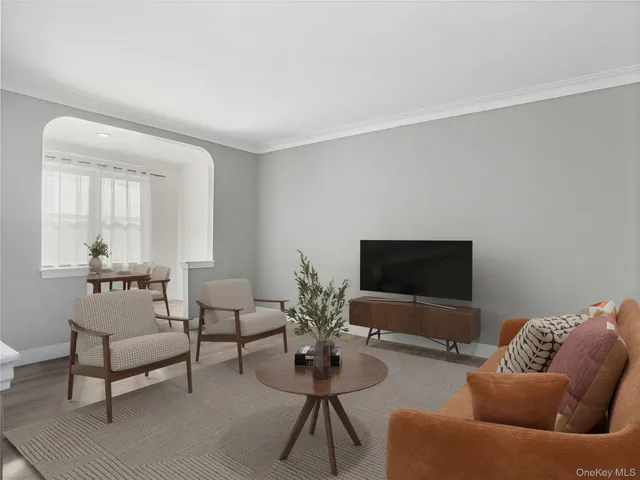 $2,200 | 2 Greenridge Avenue, Unit 3G, White Plains, NY 10605