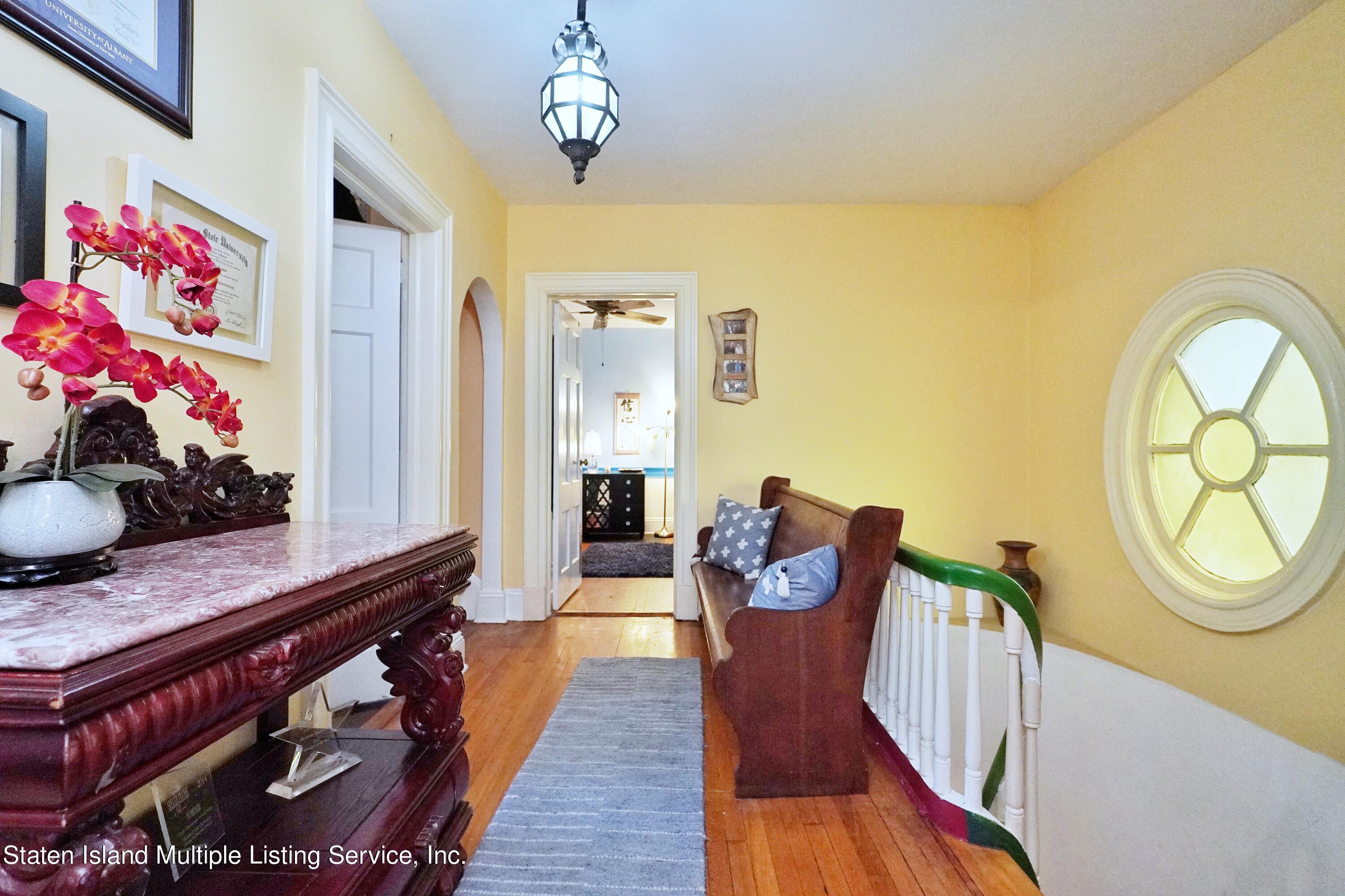 75 4 Corners Road Staten Island, NY 10304 - Photo 19 of 49 hall_way