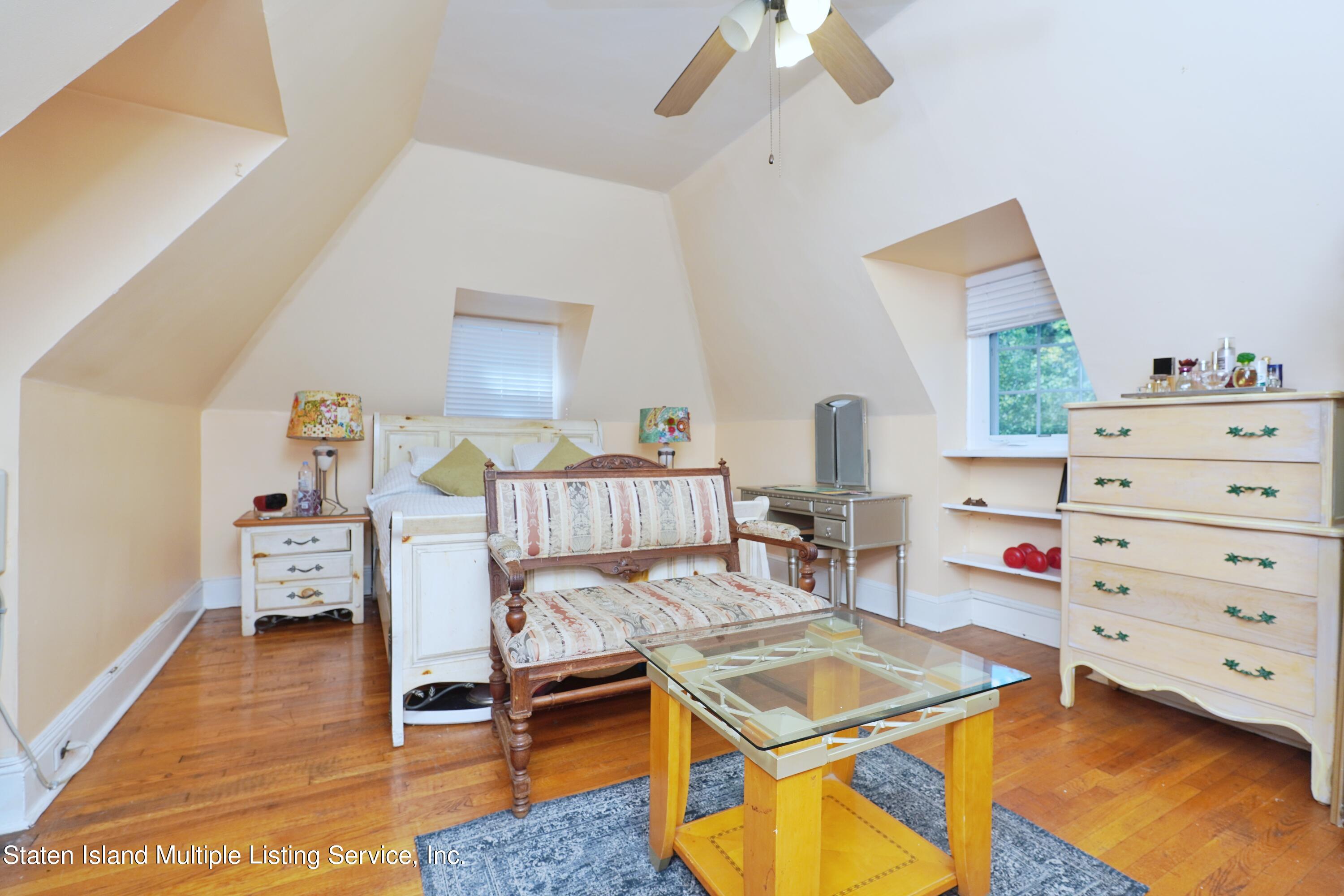 75 4 Corners Road Staten Island, NY 10304 - Photo 29 of 49 Bedroom03-1