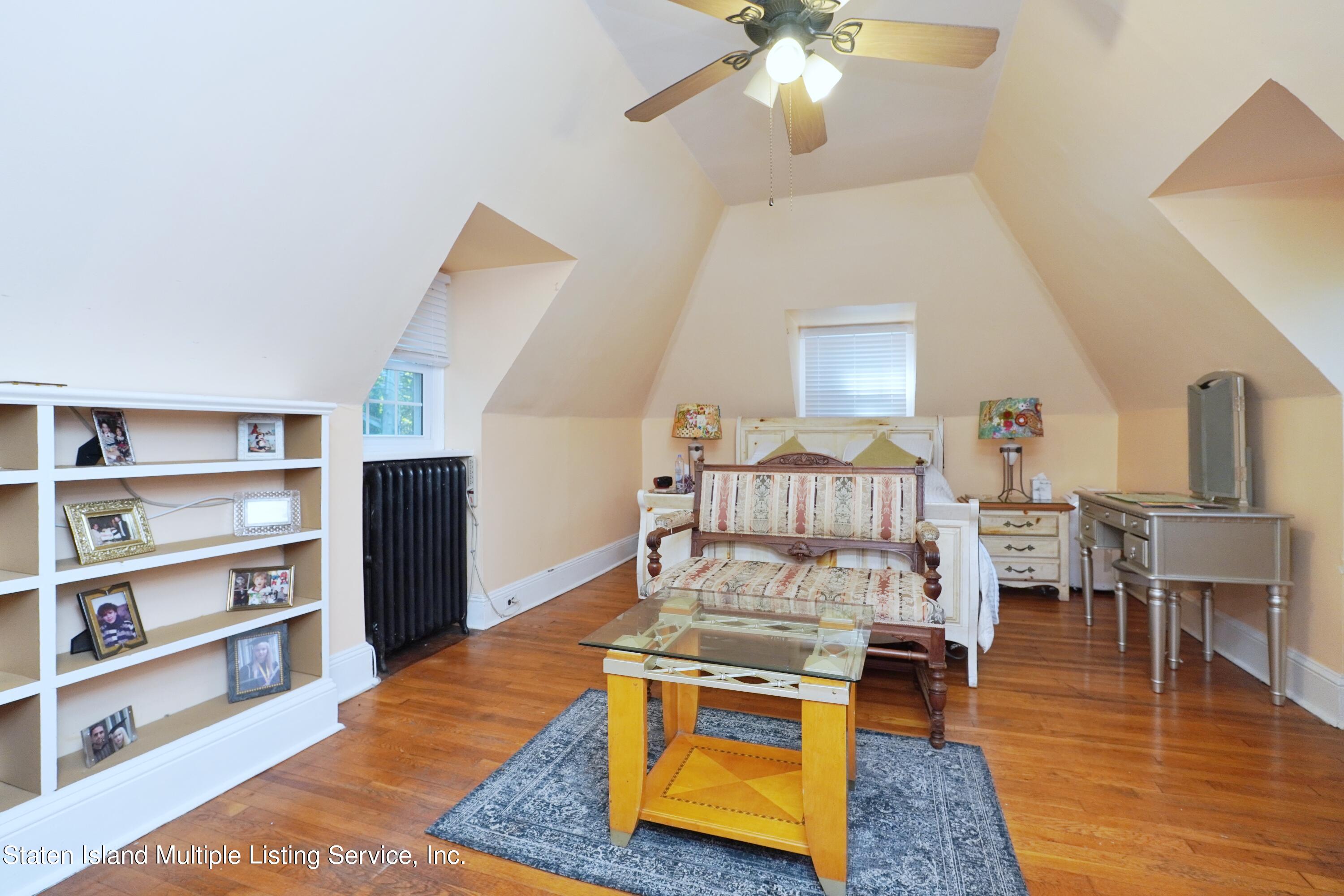 75 4 Corners Road Staten Island, NY 10304 - Photo 30 of 49 Bedroom03-2