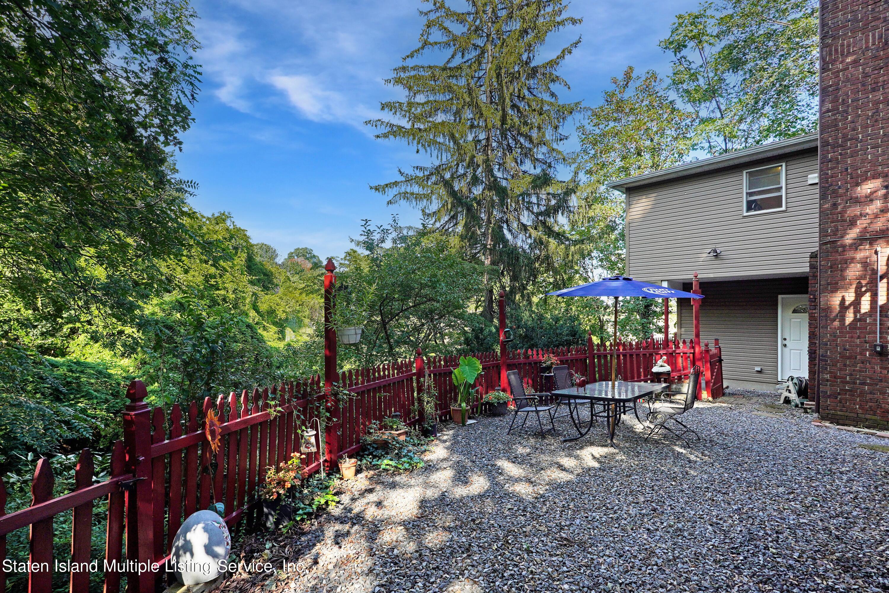 75 4 Corners Road Staten Island, NY 10304 - Photo 43 of 49 backyard_patio03