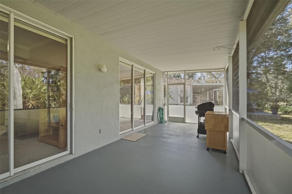 6057 Sandhill Ridge Drive Lithia, FL 33547 - Photo 45 of 83