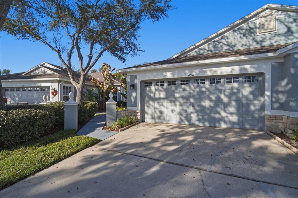 6057 Sandhill Ridge Drive Lithia, FL 33547 - Photo 6 of 83