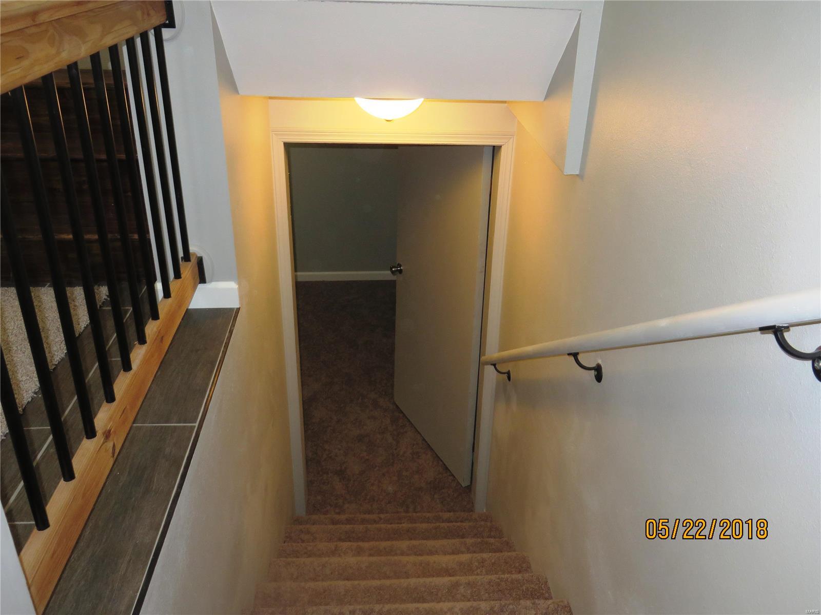 746 Berry Road Wood River, IL 62095 - Photo 22 of 31