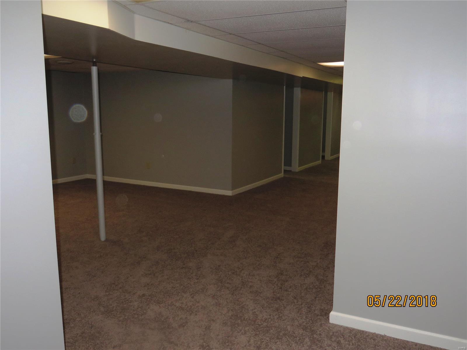 746 Berry Road Wood River, IL 62095 - Photo 23 of 31