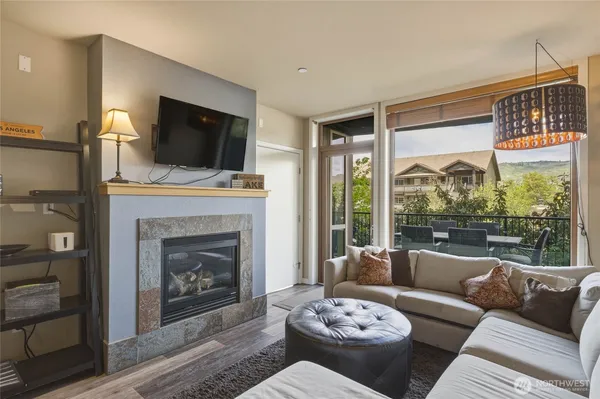 $299,000 | 2220 West Woodin Avenue, Unit 108, Chelan, WA 98816