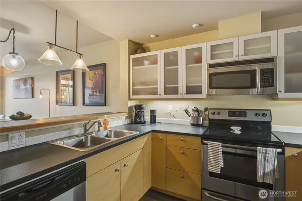 $299,000 | 2220 West Woodin Avenue, Unit 108, Chelan, WA 98816