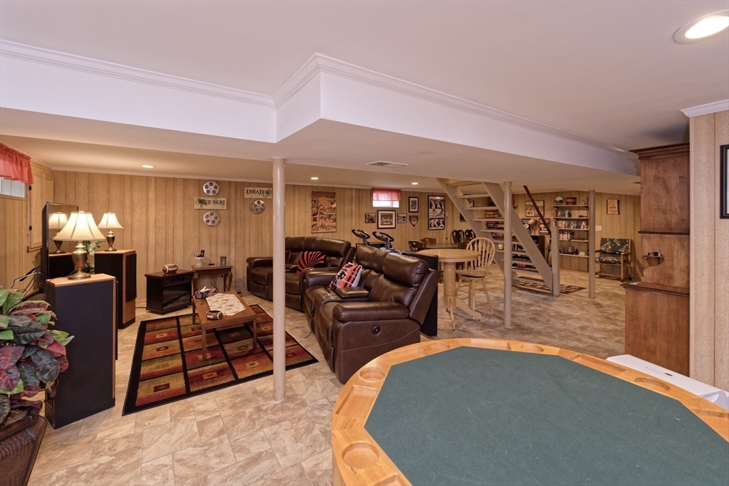 11 Lyman Road Framingham, MA 01701 - Photo 26 of 42 Gallery Image 26